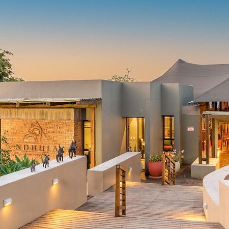 Ndhula Luxury Tented Lodge Вайт-Рівер Екстер'єр фото